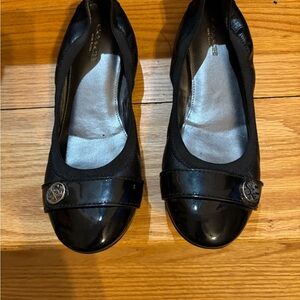 Coach Glossy Black Flats with Logo Accent size 7